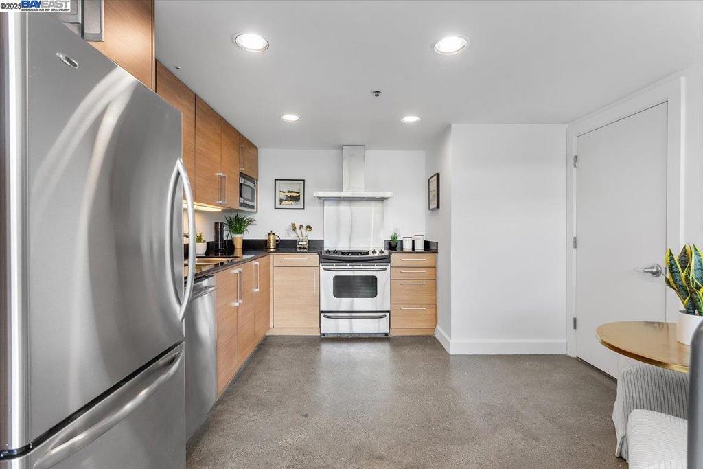 JACK LONDON - Residential