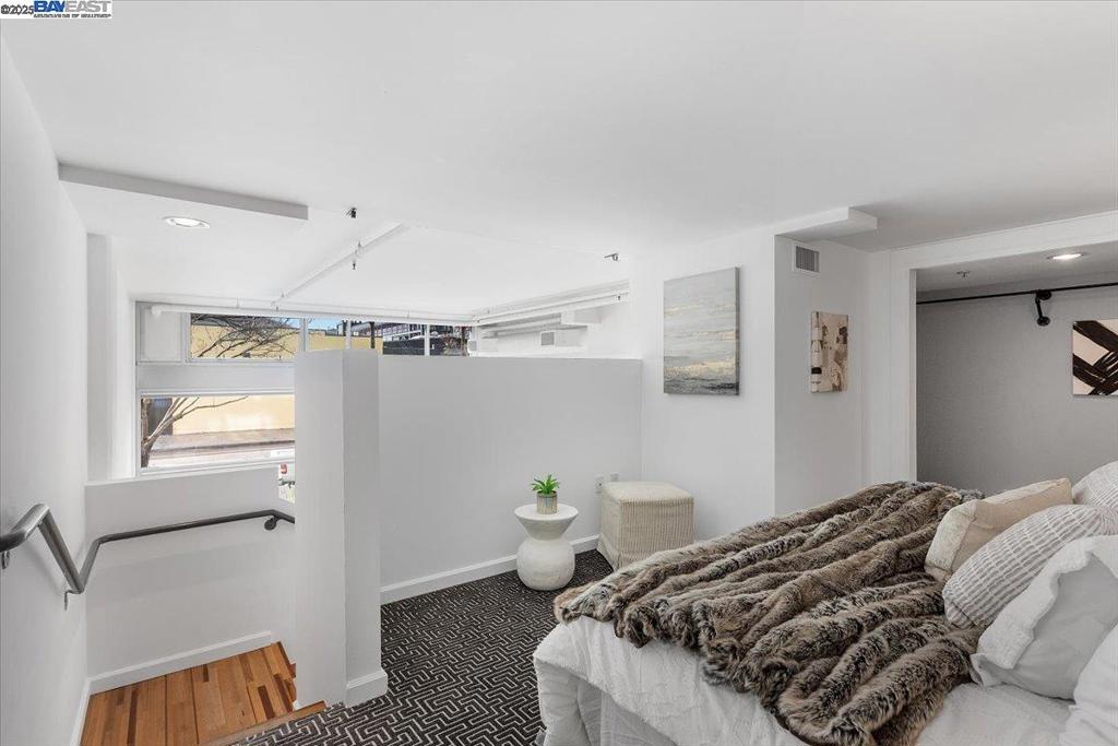 JACK LONDON - Residential