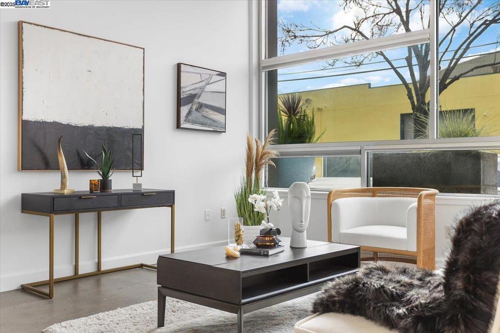 JACK LONDON - Residential