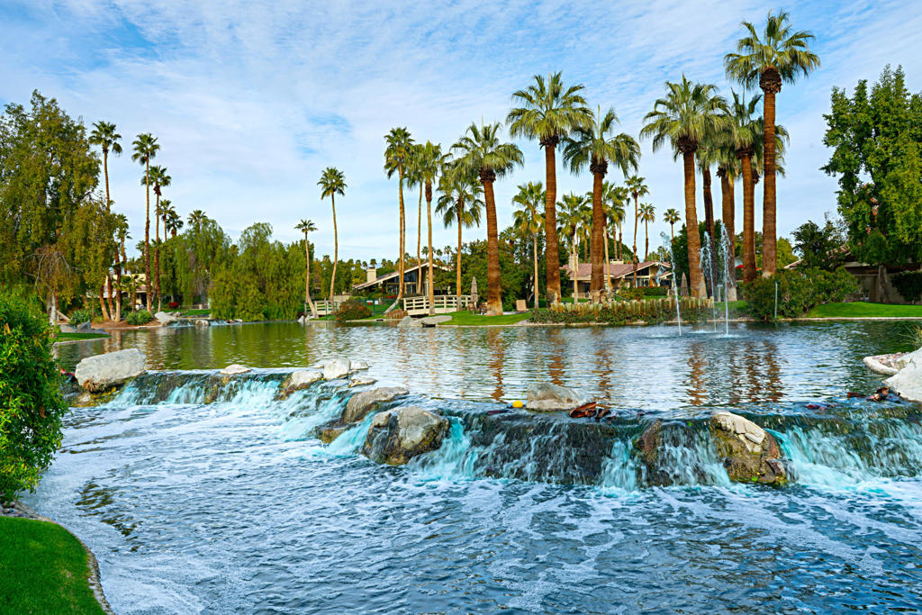The Lakes Country Cl - Residential