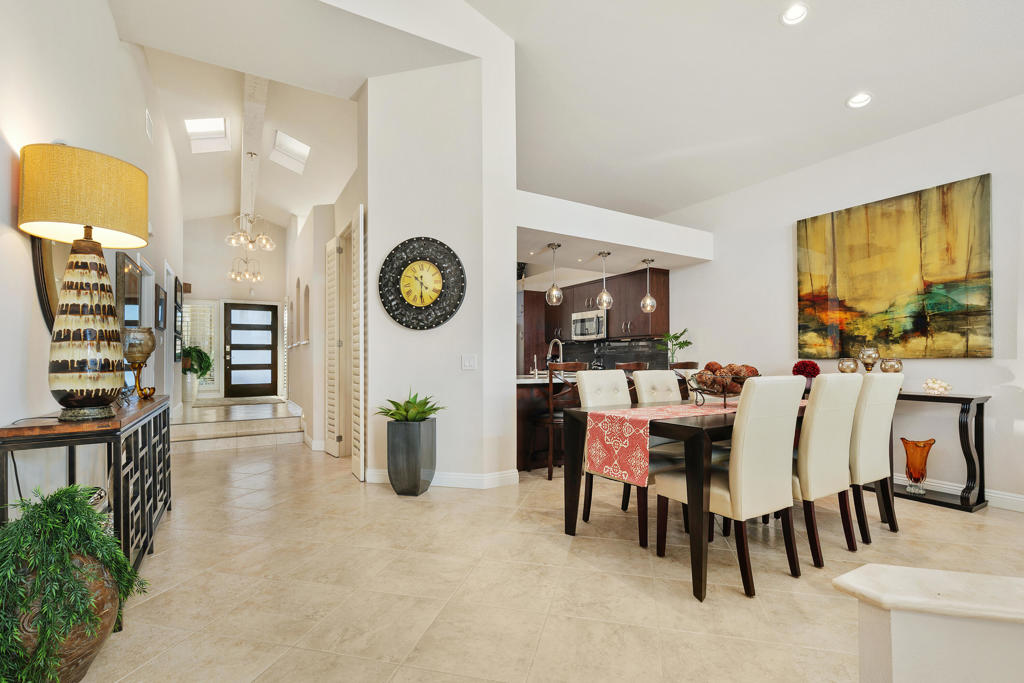 The Lakes Country Cl - Residential