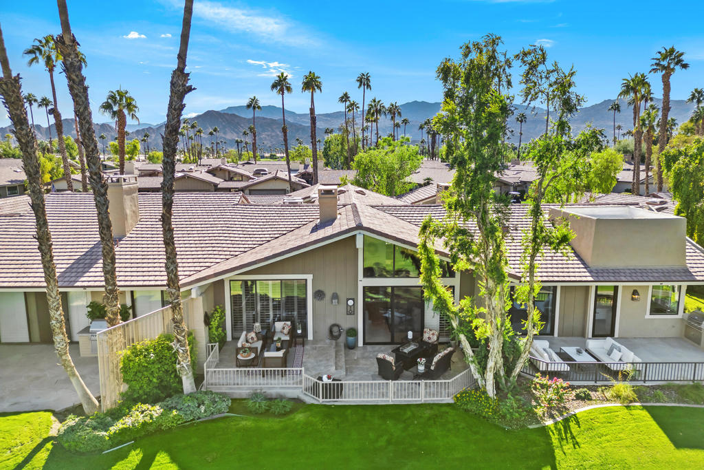 The Lakes Country Cl - Residential