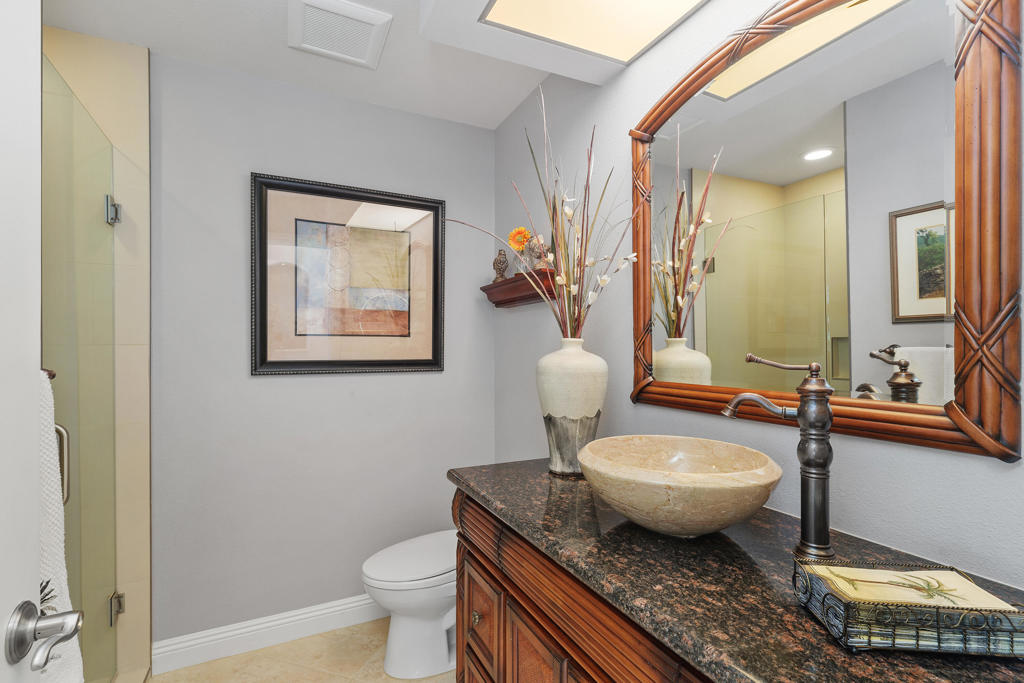 The Lakes Country Cl - Residential