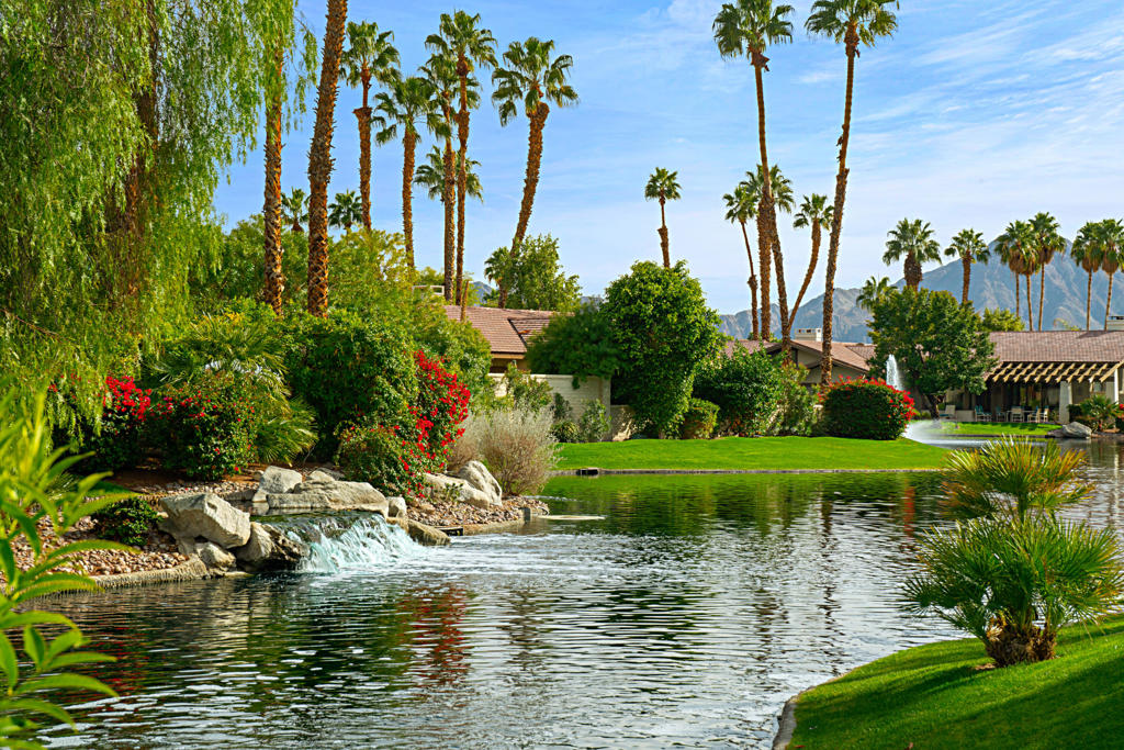The Lakes Country Cl - Residential