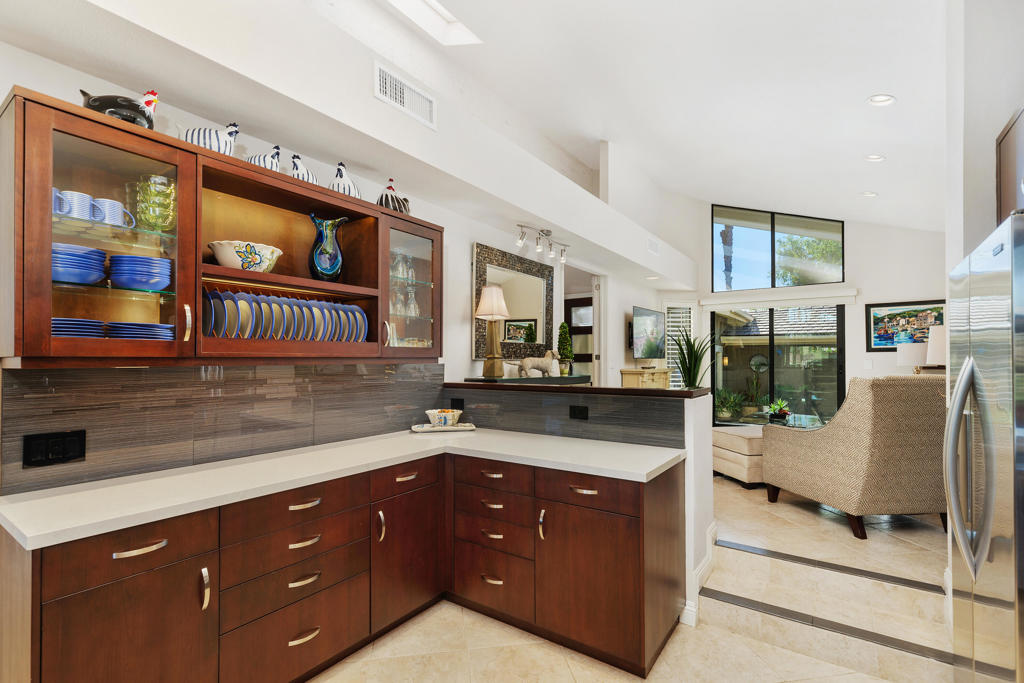 The Lakes Country Cl - Residential