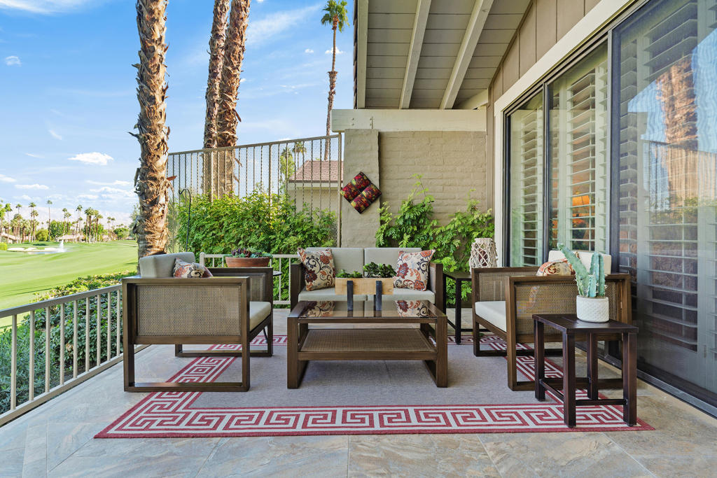 The Lakes Country Cl - Residential