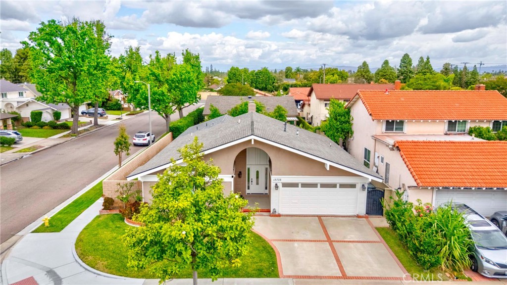 13735 Hedda Circle