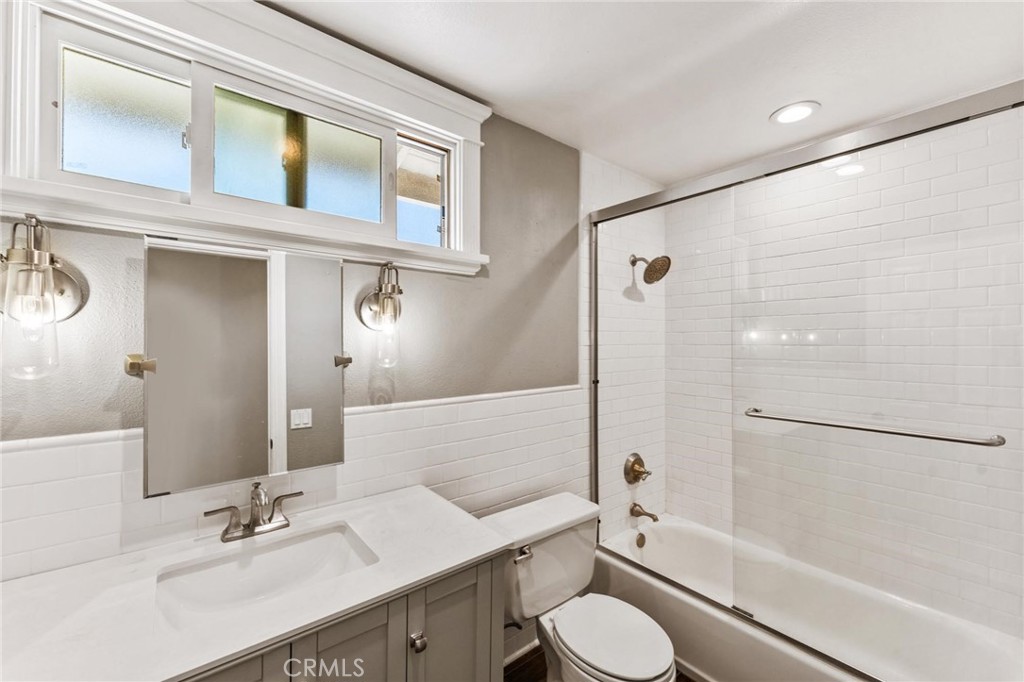 Gables (GB) - Residential Lease