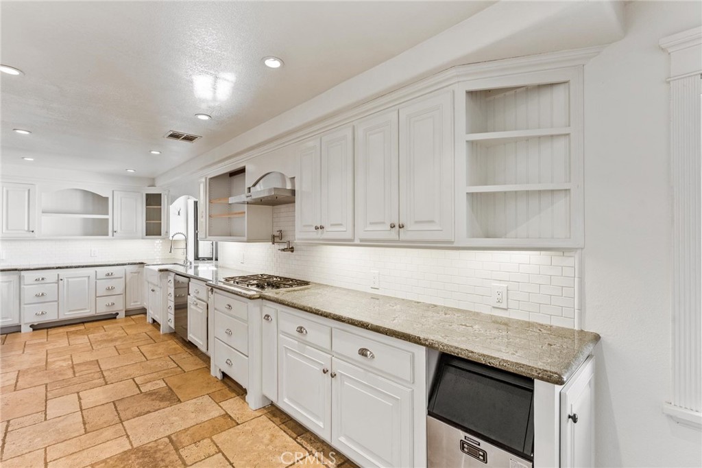 Gables (GB) - Residential Lease