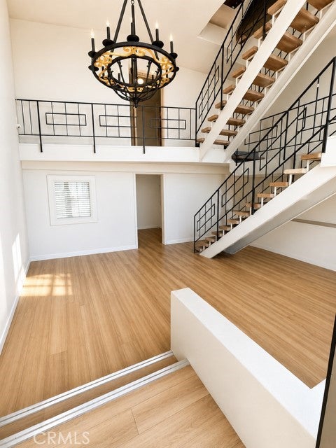 835 W Rosecrans Avenue