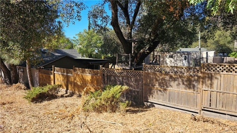 Photo of 13586 Arrowhead Road, Clearlake, CA 95422 (MLS # LC26228903)