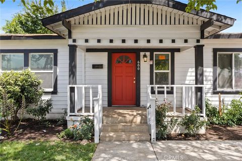 Photo of 600 Olive ST, Bakersfield, CA 93304 (MLS # SR26097446)