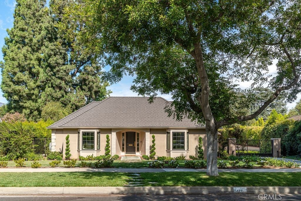 1476 Kensington