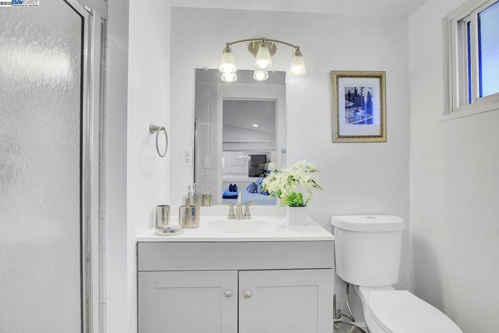 HAYWARD - Residential
