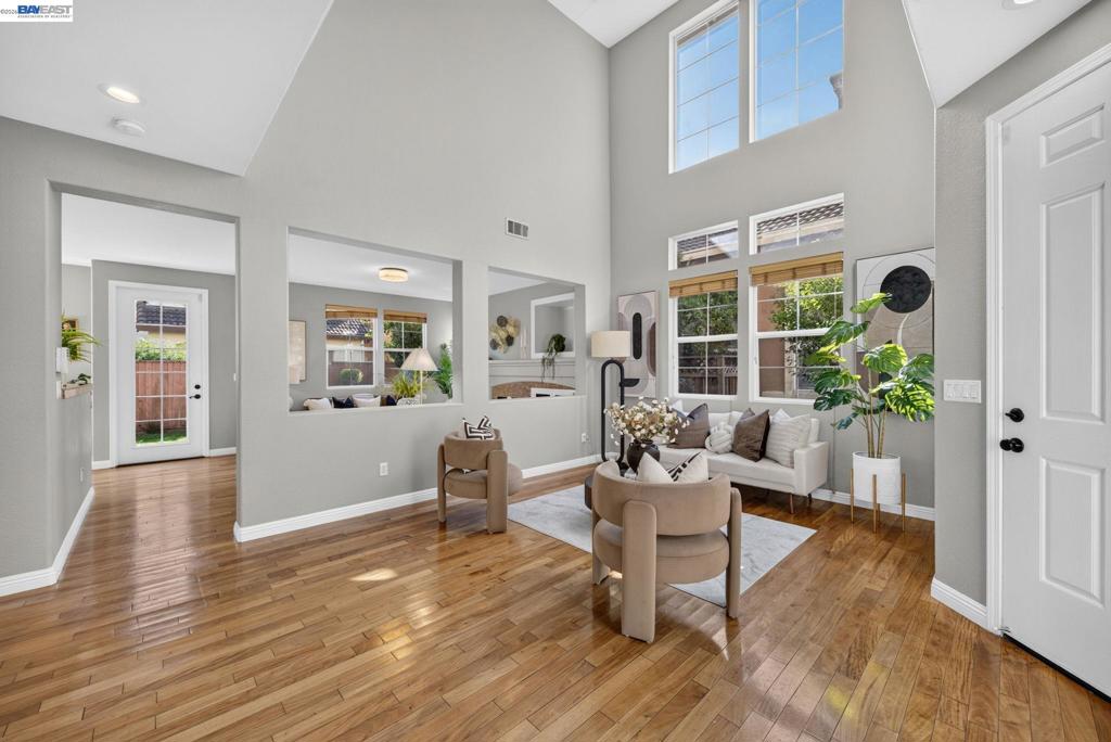 3927 Madbury Ct