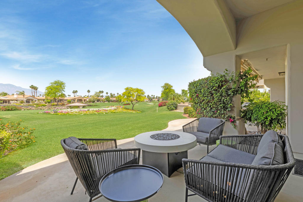 761 Dove Run Circle