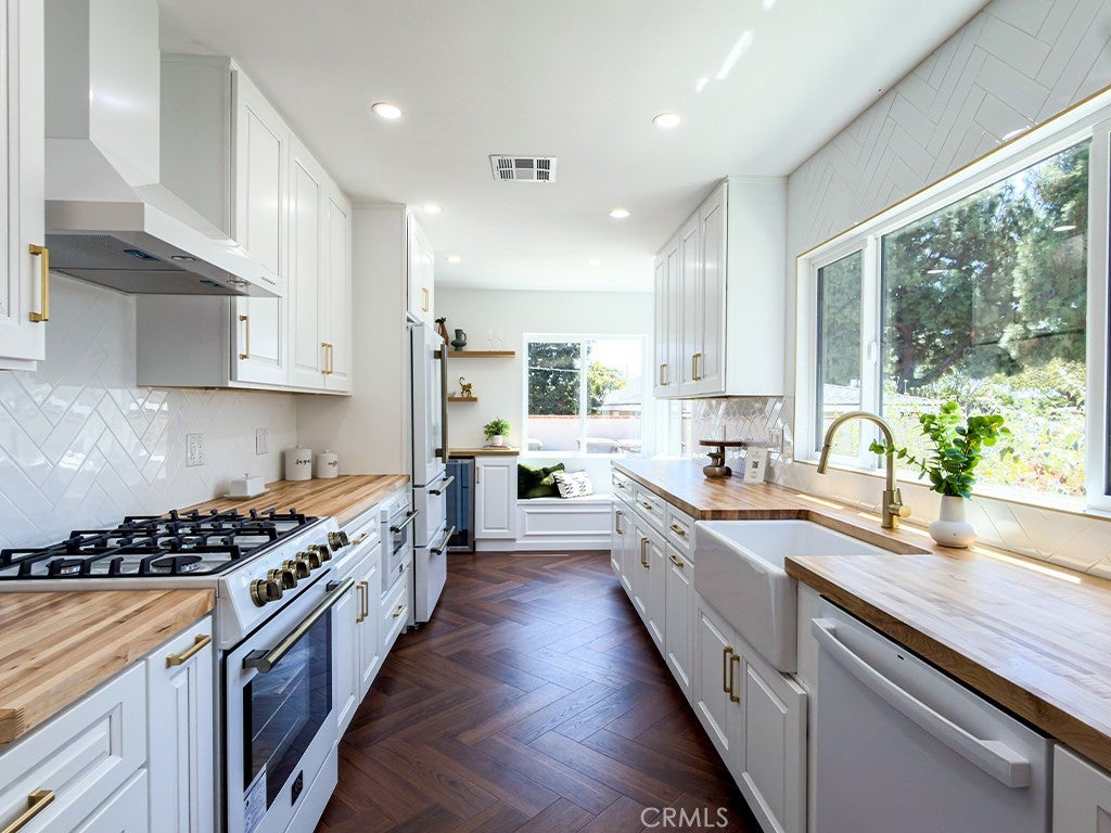527 N Park