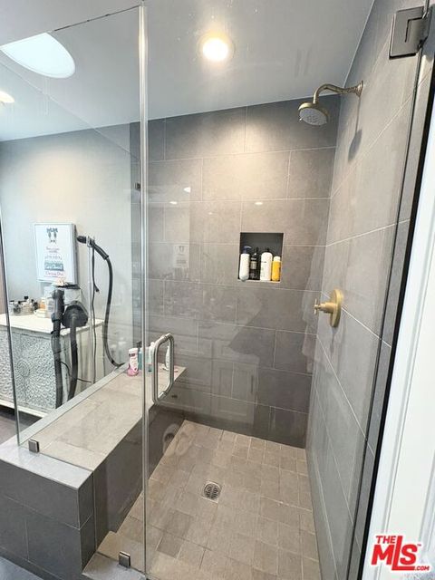 Tiny photo for 2850 Delaware Avenue, Santa Monica, CA 90404 (MLS # 26666177)