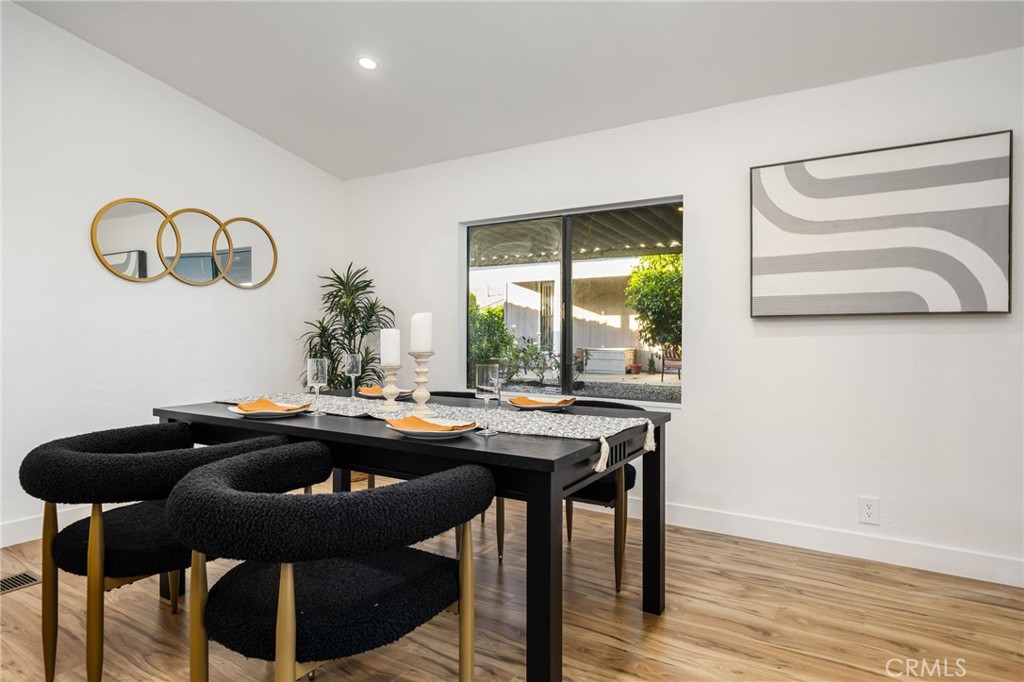 Suncrest Country Club (32272) - Manufactured In Park