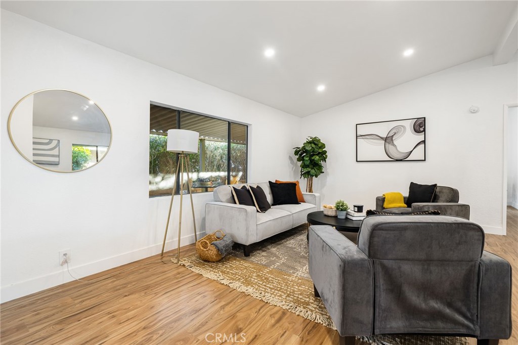 Suncrest Country Club (32272) - Manufactured In Park