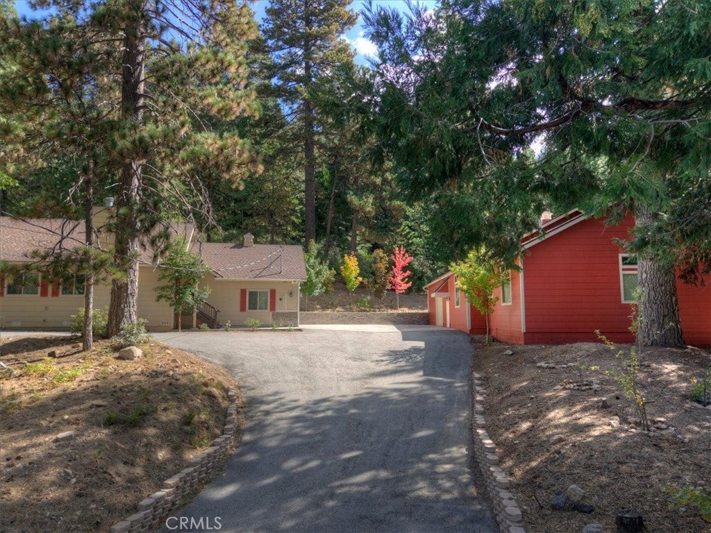 411 Grass Valley