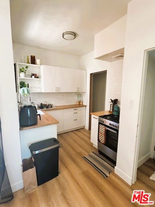 2109 1/2 W 54th Street