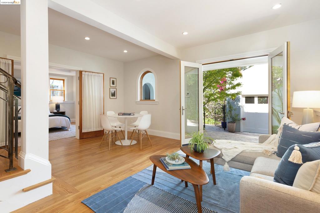 PIEDMONT - Residential