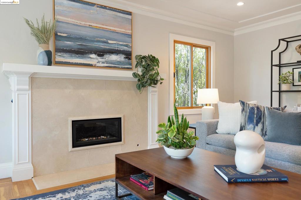 PIEDMONT - Residential