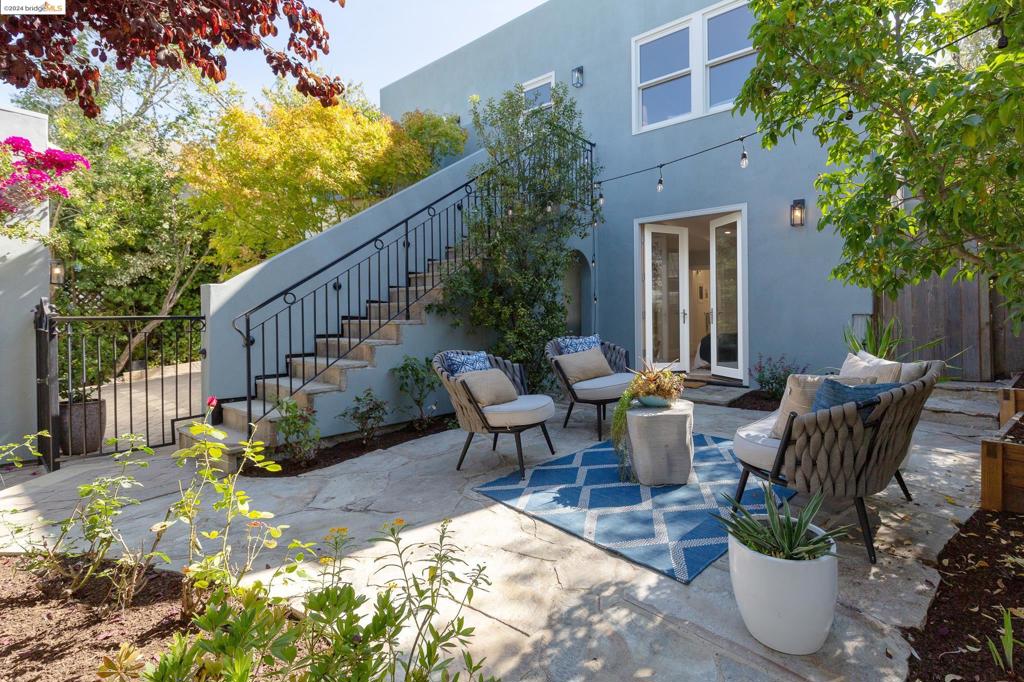 PIEDMONT - Residential