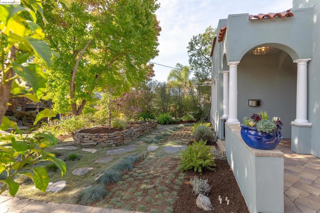 PIEDMONT - Residential