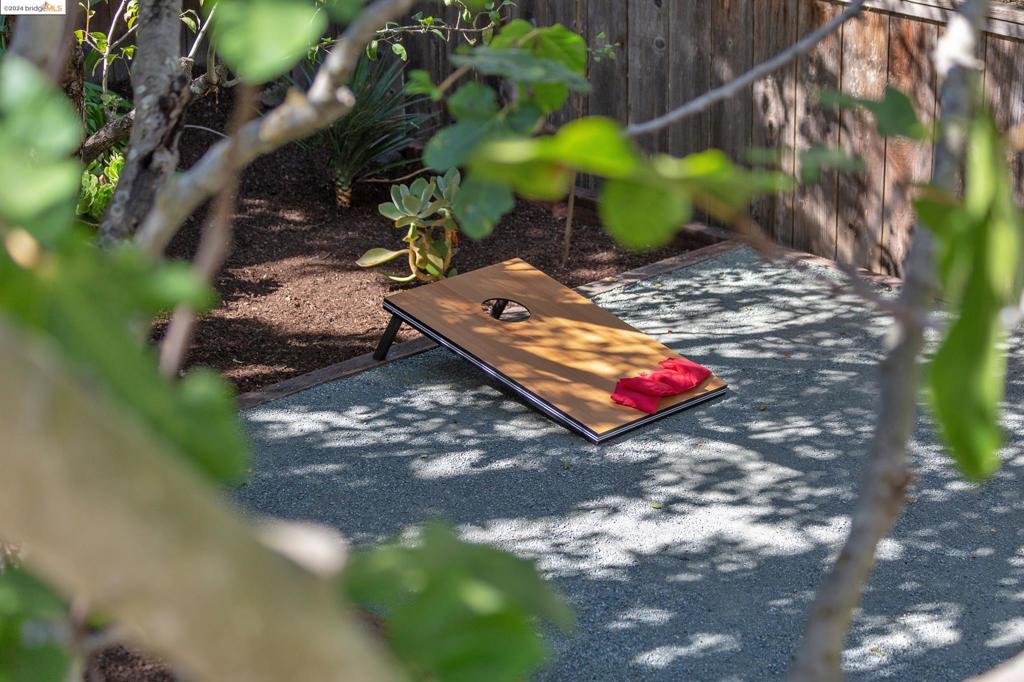 PIEDMONT - Residential