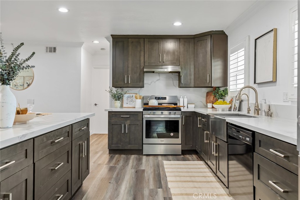 10072 Roselee Drive