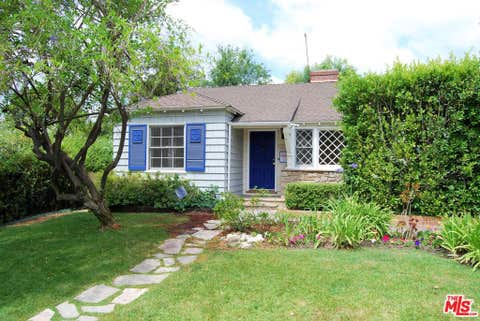 Photo of 4653 FARMDALE Avenue, Valley Village, CA 91602 (MLS # 26873189)