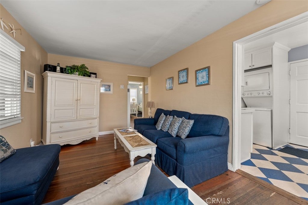 1527 W Balboa, Newport Beach CA 92663 - Photo 7