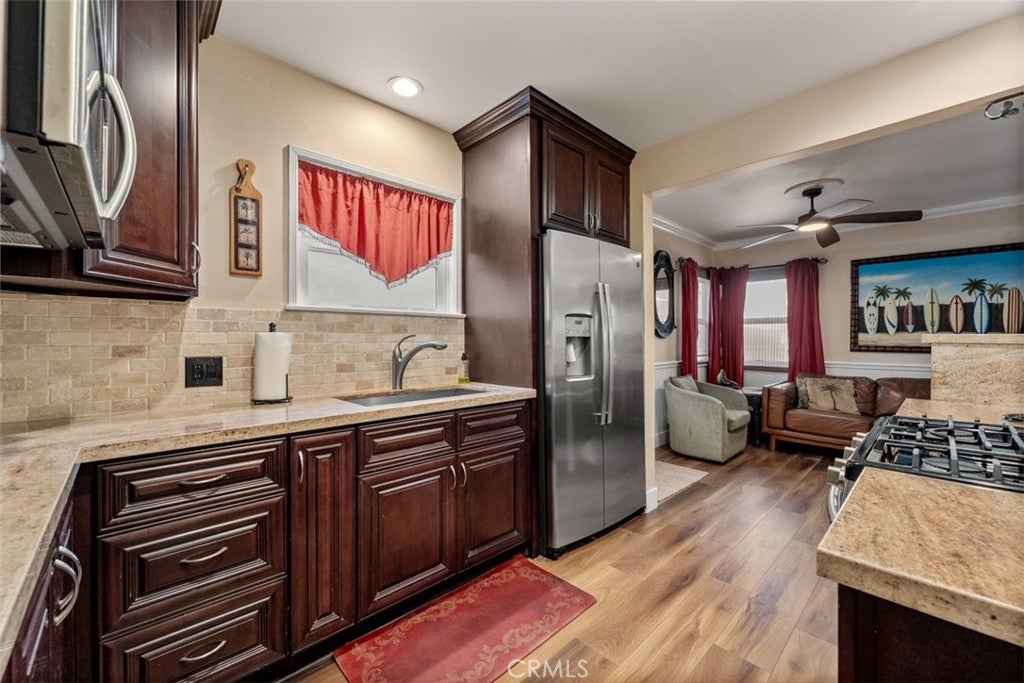 1527 W Balboa, Newport Beach CA 92663 - Photo 26