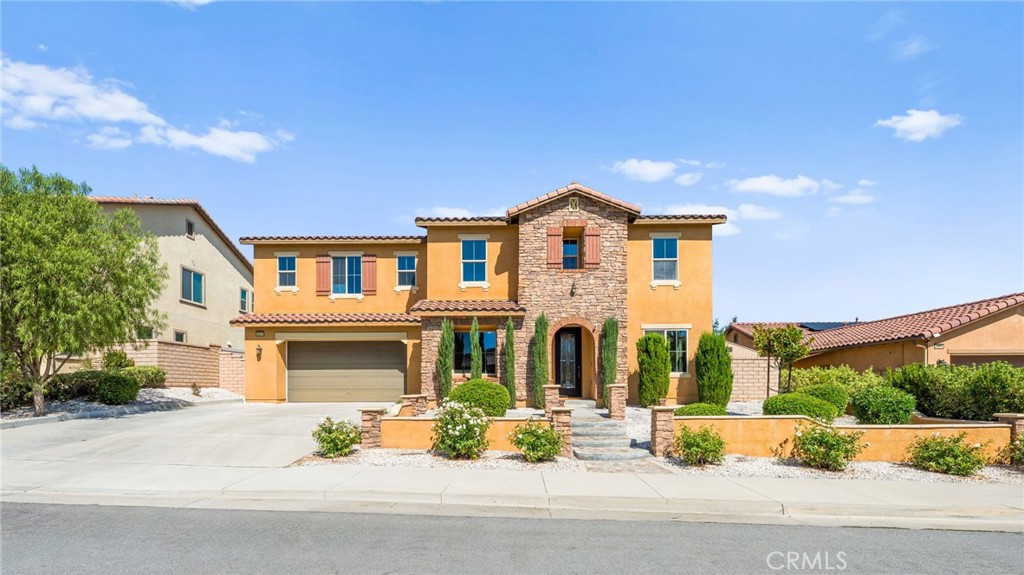 35676 Small Pine Court