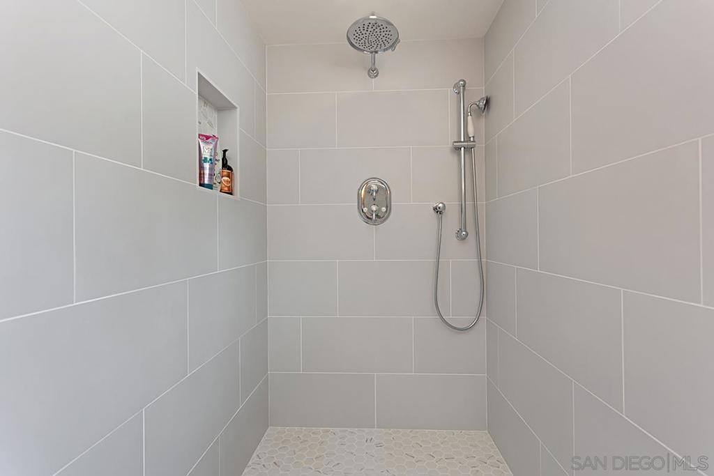 Del Mar - Residential Lease
