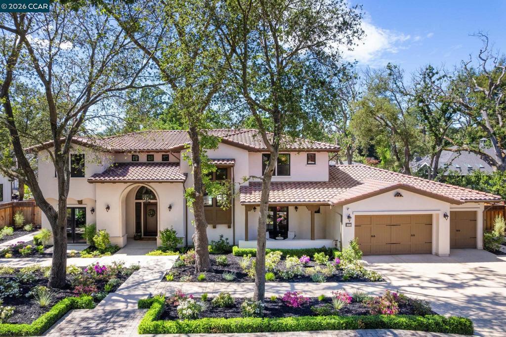 1575 Avenida Nueva