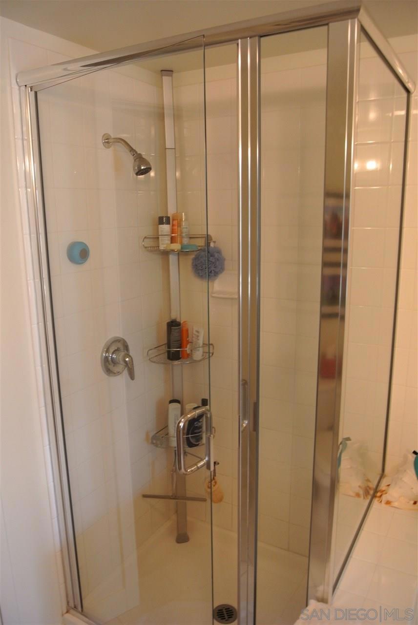 Hillcrest - Residential Lease