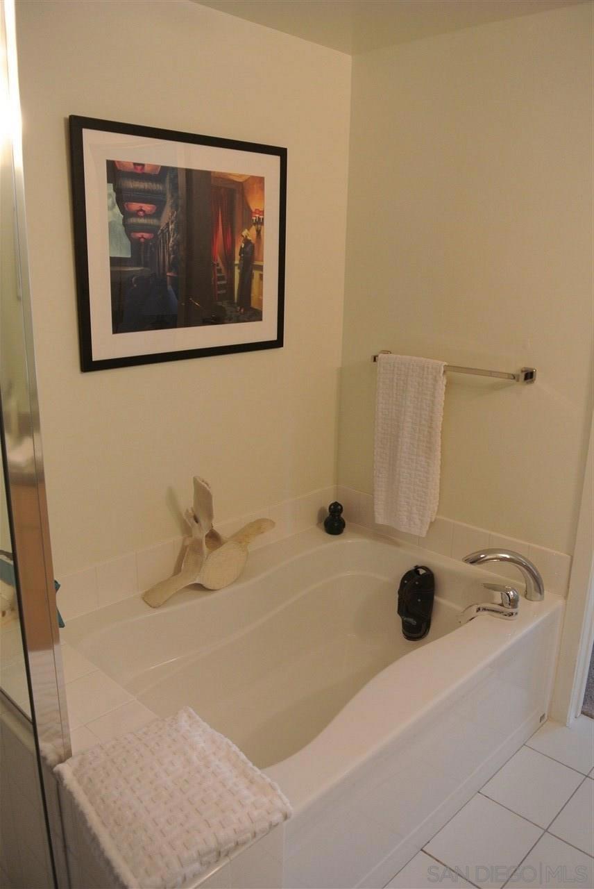 Hillcrest - Residential Lease