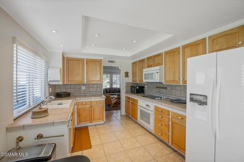 Tiny photo for 19206 Village 19 Vlg, Camarillo, CA 93012 (MLS # 226000299)