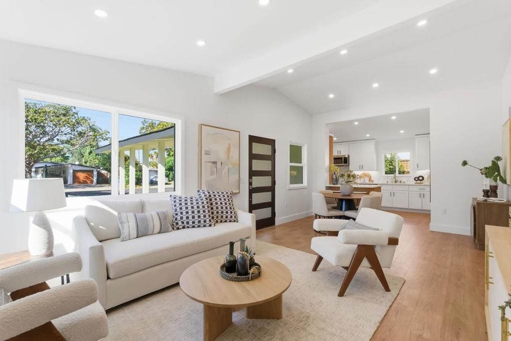 Photo of 2550 Annapolis Street, East Palo Alto, CA 94303 (MLS # ML82025697)