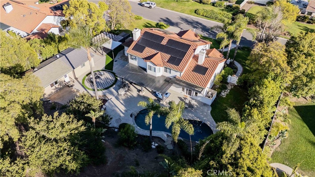 13049 Sunny Lane