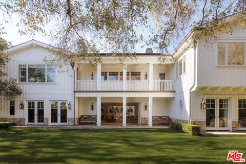 Photo of 13167 Boca De Canon Lane, Los Angeles, CA 90049 (MLS # 26657077)