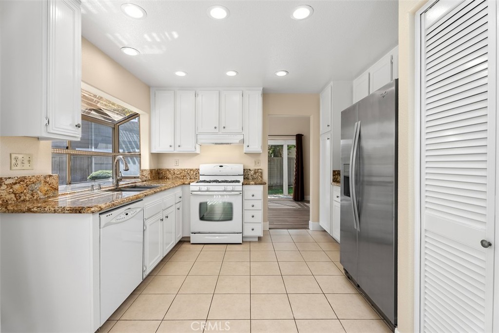 Shadow Brook (SB) - Residential Lease