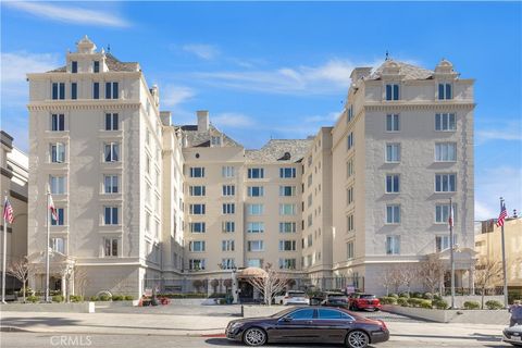 Photo of 1424 N Crescent Heights Boulevard #20, West Hollywood, CA 90046 (MLS # SR26071466)