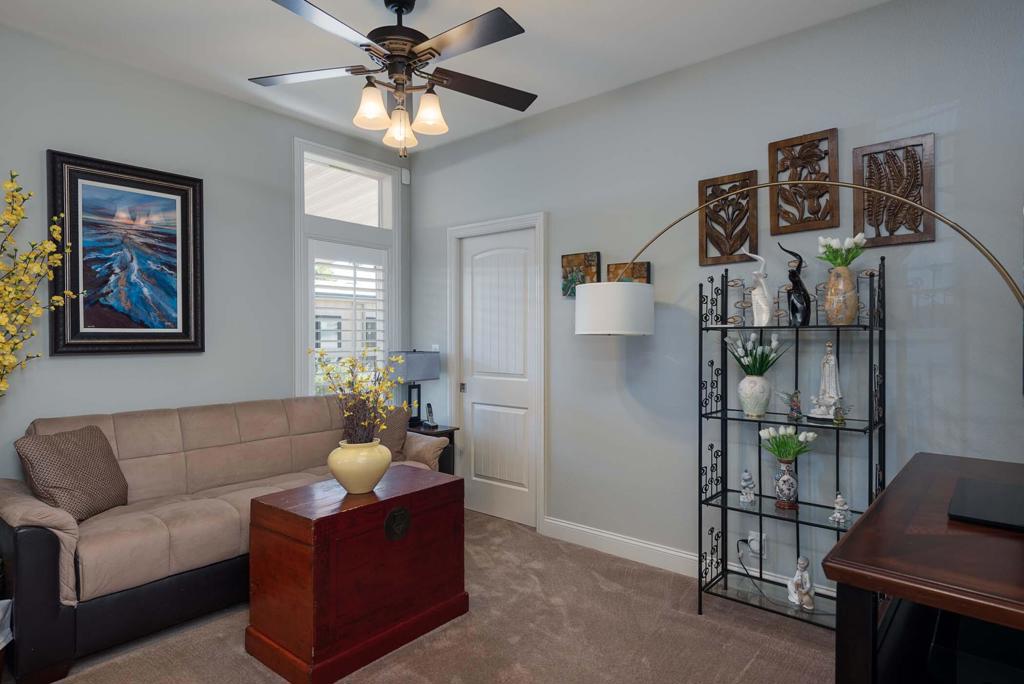 Palm Springs View Es - Manufactured In Park