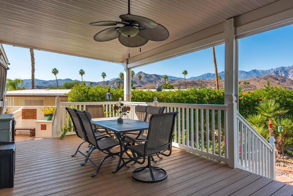 Palm Springs View Es - Manufactured In Park