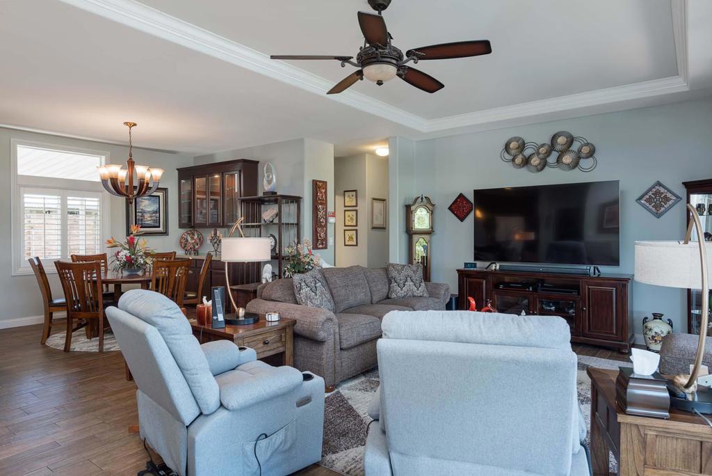 Palm Springs View Es - Manufactured In Park