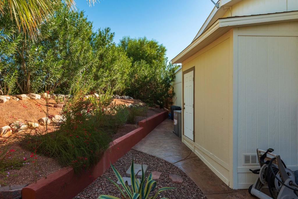 Palm Springs View Es - Manufactured In Park